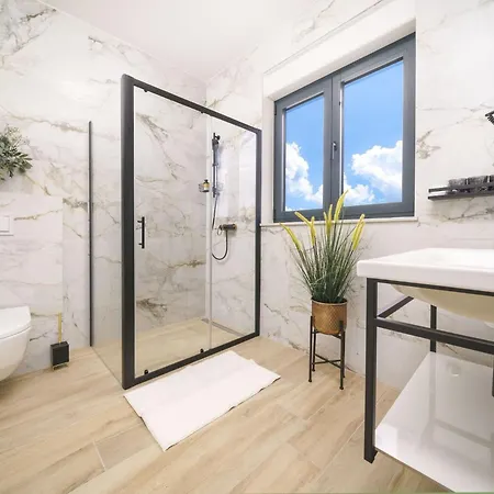 Two Bedroom With Terrace And Swimping Pool Villa *